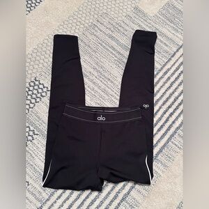 ALO Yoga Black Leggings